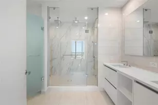 400 Central Ave, Saint Petersburg, FL 33701 - Photo 25