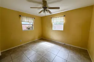 8184 24th Ave N, Saint Petersburg, FL 33710 - Photo 15