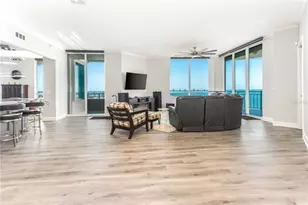 1560 Gulf Blvd, Clearwater, FL 33767 - Photo 7