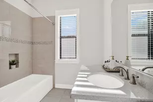 3600 W San Luis St, Tampa, FL 33629 - Photo 31
