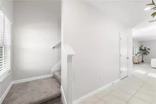 7048 Samuel Ivy Dr, Tampa, FL 33619 - Photo 17