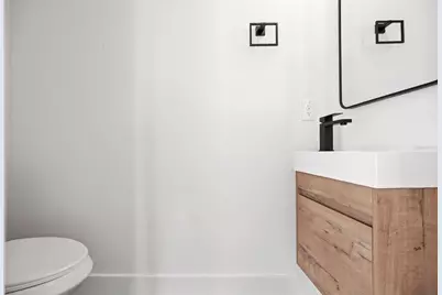 475 Island Way, Clearwater Beach, FL 33767 - Photo 17