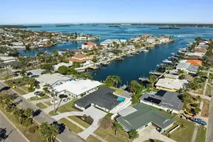 475 Island Way, Clearwater Beach, FL 33767 - Photo 39