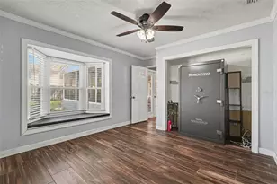 1310 Country Elm Ct, Lutz, FL 33549 - Photo 11