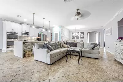 10627 Scenic Hollow Drive, Riverview, FL 33578 - Photo 5