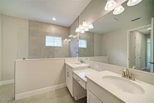 5237 Wolf Crk Dr, Apollo Beach, FL 33572 - Photo 7