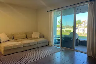 184 Mangrove Shade Cir, Apollo Beach, FL 33572 - Photo 9