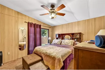 10510 Bay Hills Circle, Thonotosassa, FL 33592 - Photo 9