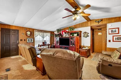 10510 Bay Hills Circle, Thonotosassa, FL 33592 - Photo 5