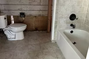 14033 Palm St, Madeira Beach, FL 33708 - Photo 17