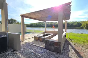 1806 Lago Vista Blvd, Palm Harbor, FL 34685 - Photo 23