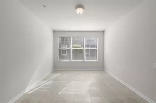 2158 River Turia Cir, Riverview, FL 33578 - Photo 3