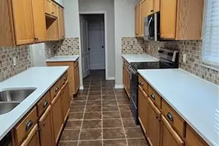 1810 Greystone Heights Dr, Valrico, FL 33594 - Photo 13