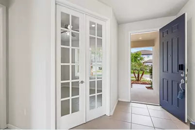 728 Parsons Mooring Court, Seffner, FL 33584 - Photo 3