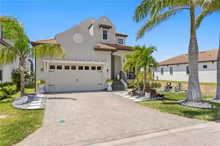 916 Seagrape Dr, Ruskin, FL 33570 - Photo 69