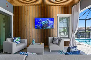 916 Seagrape Dr, Ruskin, FL 33570 - Photo 33