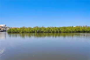 916 Seagrape Dr, Ruskin, FL 33570 - Photo 55