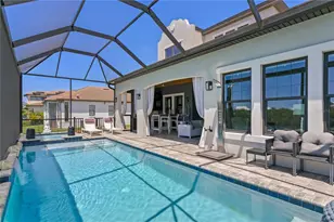 916 Seagrape Dr, Ruskin, FL 33570 - Photo 45