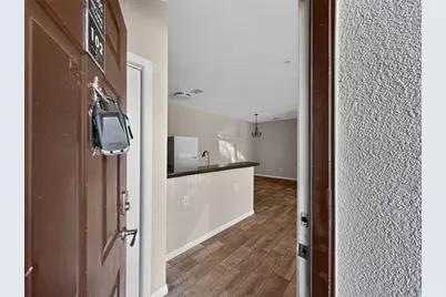 16305 Enclave Village Drive #102, Tampa, FL 33647 - Photo 3