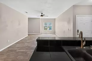 16305 Enclave Village Dr, Tampa, FL 33647 - Photo 9