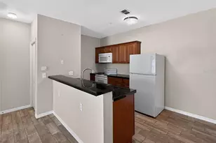 16305 Enclave Village Dr, Tampa, FL 33647 - Photo 5