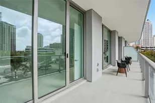 400 Central Ave, Saint Petersburg, FL 33701 - Photo 25