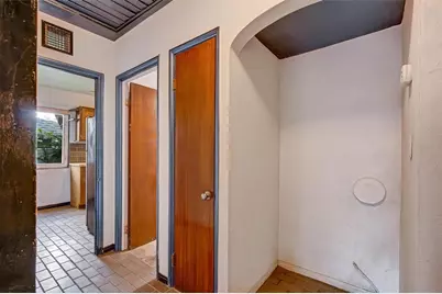 151 20th Avenue S, Saint Petersburg, FL 33705 - Photo 17