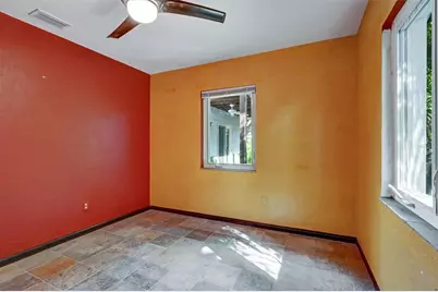 151 20th Avenue S, Saint Petersburg, FL 33705 - Photo 13