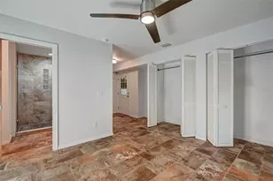 151 20th Ave S, Saint Petersburg, FL 33705 - Photo 27