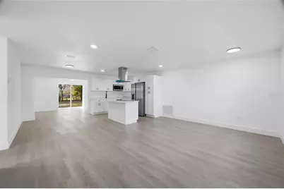 1811 Driftwood Circle S, Oldsmar, FL 34677 - Photo 5