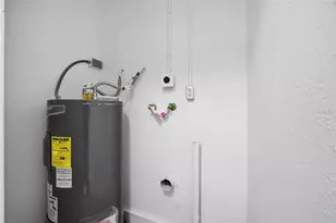 1811 Driftwood Cir S, Oldsmar, FL 34677 - Photo 23