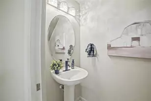 2431 Earlswood Ct, Brandon, FL 33510 - Photo 9