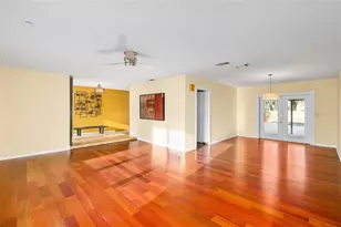 631 Gillette Ave, Temple Terrace, FL 33617 - Photo 13