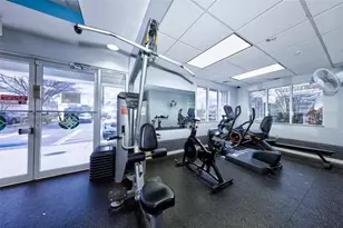 30243 Lacledes Ln, Wesley Chapel, FL 33543 - Photo 33