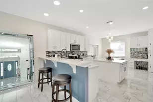 4612 Netherwood Dr, Tampa, FL 33624 - Photo 13