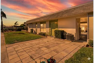 7787 39th Terrace N #7787, Saint Petersburg, FL 33709 - Photo 1