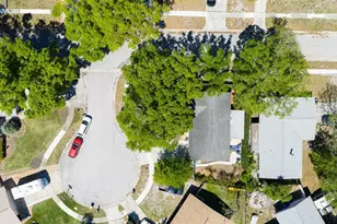 2259 Lemon Ct, Dunedin, FL 34698 - Photo 33