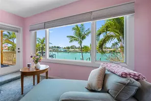 11260 5th St E, Treasure Island, FL 33706 - Photo 45