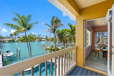 11260 5th Street E, Treasure Island, FL 33706 - Photo 49