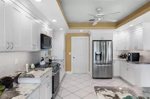 11260 5th St E, Treasure Island, FL 33706 - Photo 27