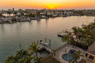 11260 5th St E, Treasure Island, FL 33706 - Photo 71