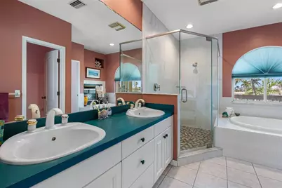 11260 5th Street E, Treasure Island, FL 33706 - Photo 51