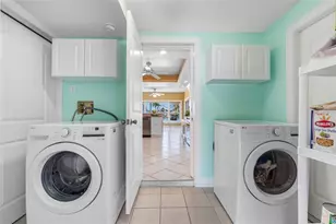 11260 5th St E, Treasure Island, FL 33706 - Photo 29