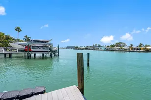11260 5th St E, Treasure Island, FL 33706 - Photo 13