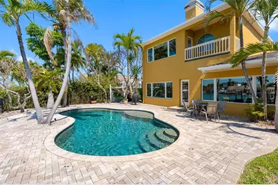 11260 5th Street E, Treasure Island, FL 33706 - Photo 57