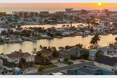 11260 5th Street E, Treasure Island, FL 33706 - Photo 75