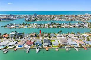 11260 5th St E, Treasure Island, FL 33706 - Photo 5