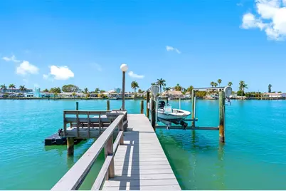 11260 5th Street E, Treasure Island, FL 33706 - Photo 11