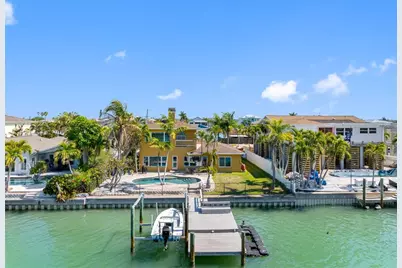 11260 5th Street E, Treasure Island, FL 33706 - Photo 5