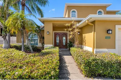 11260 5th Street E, Treasure Island, FL 33706 - Photo 15